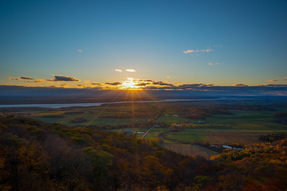 Sunset from the Champlain Belvédère, Gatineau Park, Québec, Canada