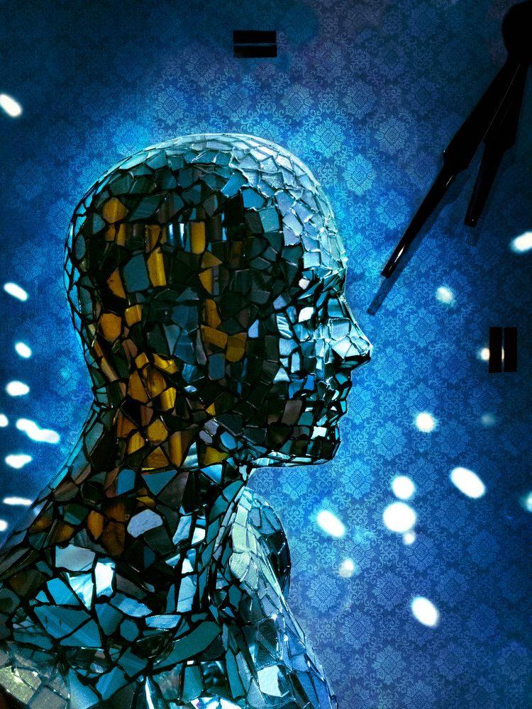 Photograph by  Poorya Rafiezade