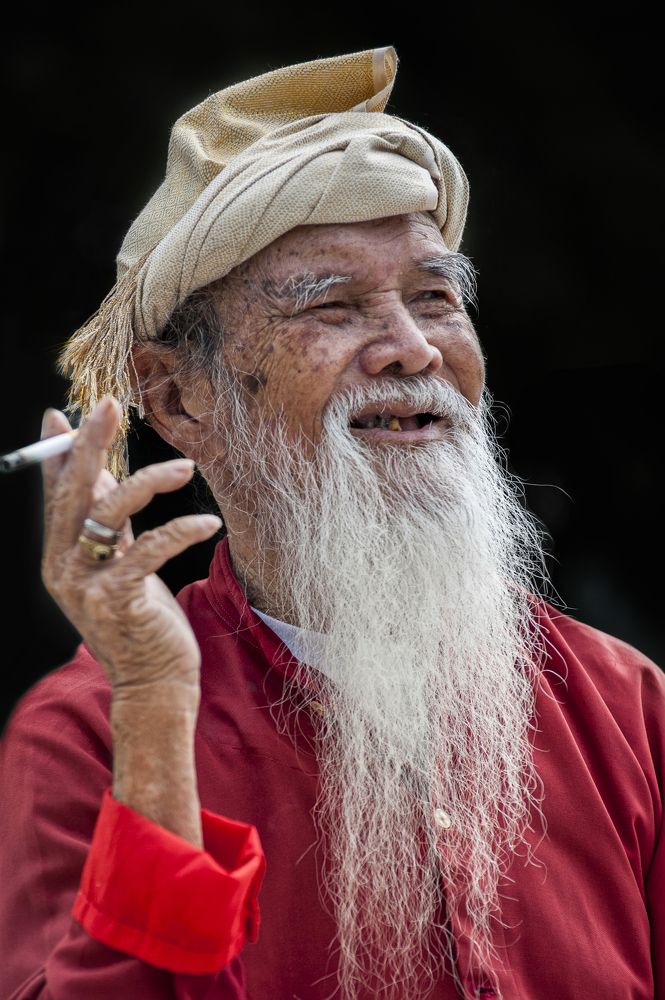 NIỀM VUI TUỔI GIÀ