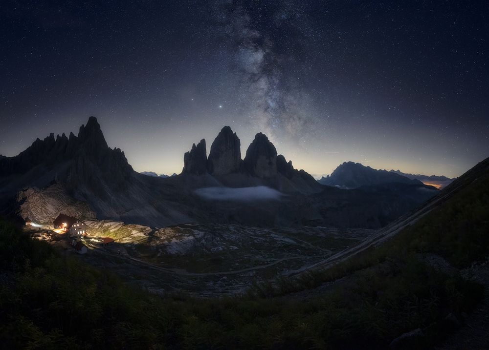 Photograph by Mario Marini