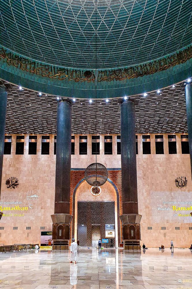 Photograph by Yustiawan