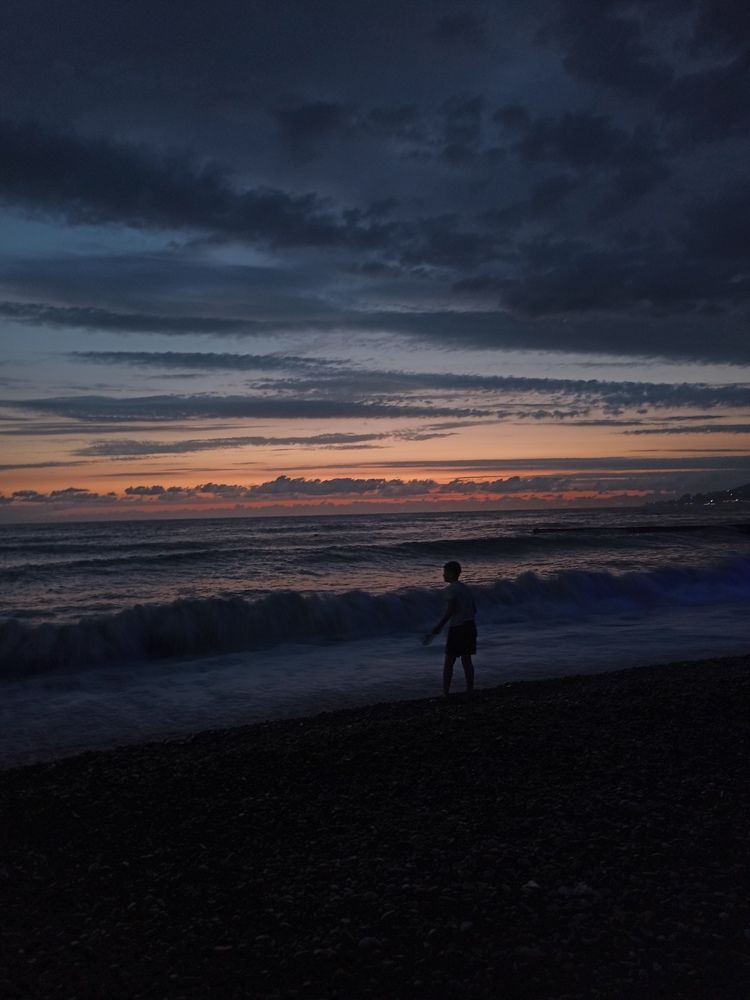 Фотография автора Juli Vvelentini