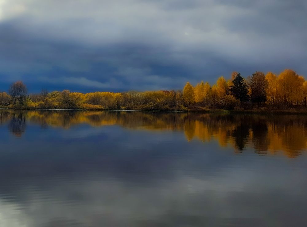 Photograph by Alex Yudnikov