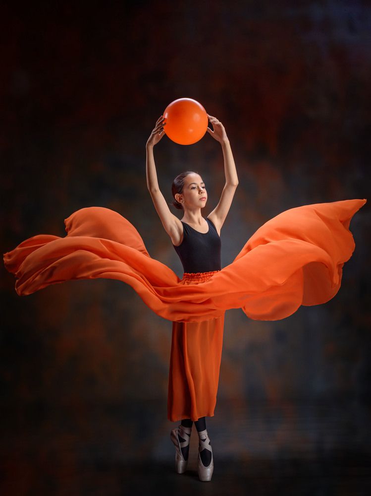 Балеринка с шариком