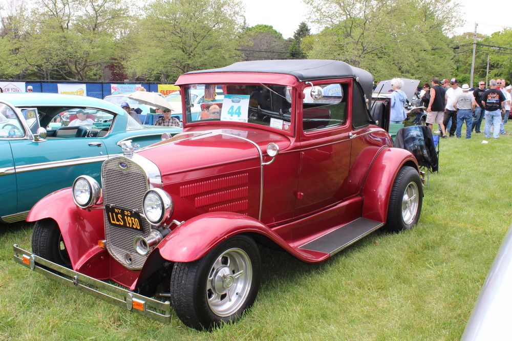 Photograph by Leo Tujak