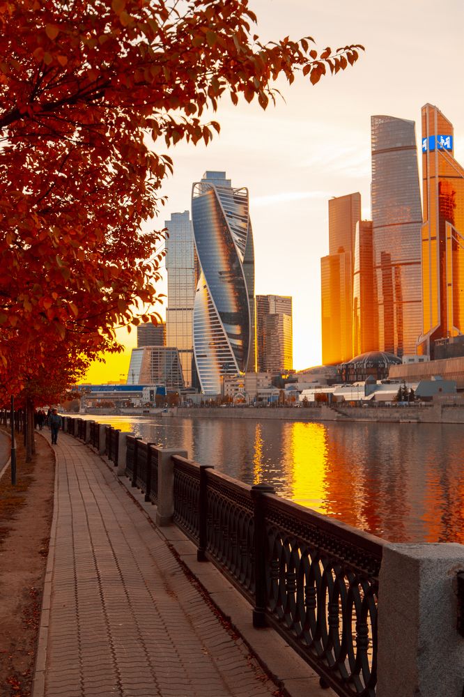 Красный октябрь