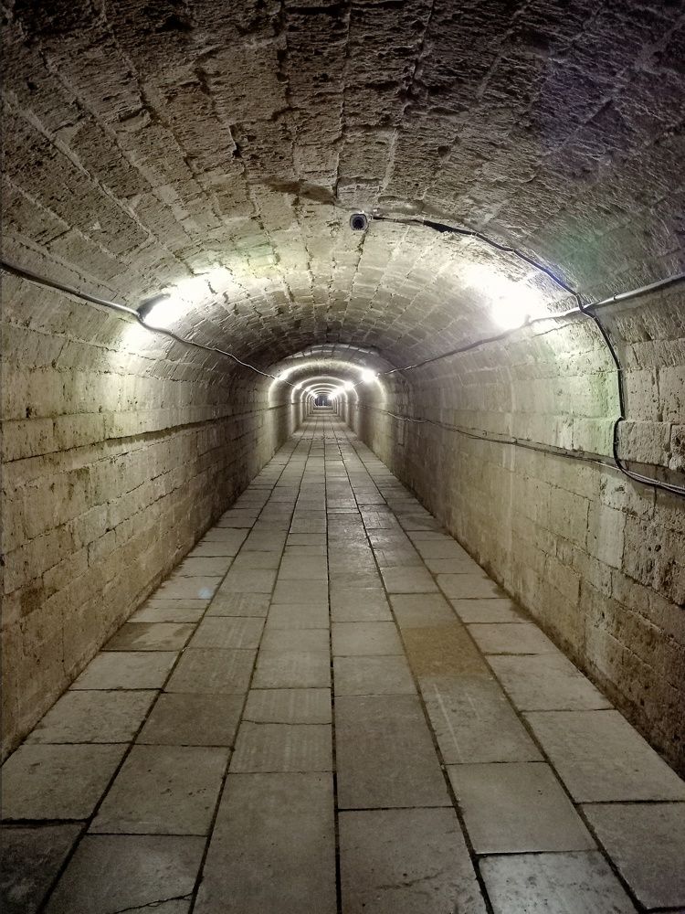 Подземный ход. Гатчинский Дворец