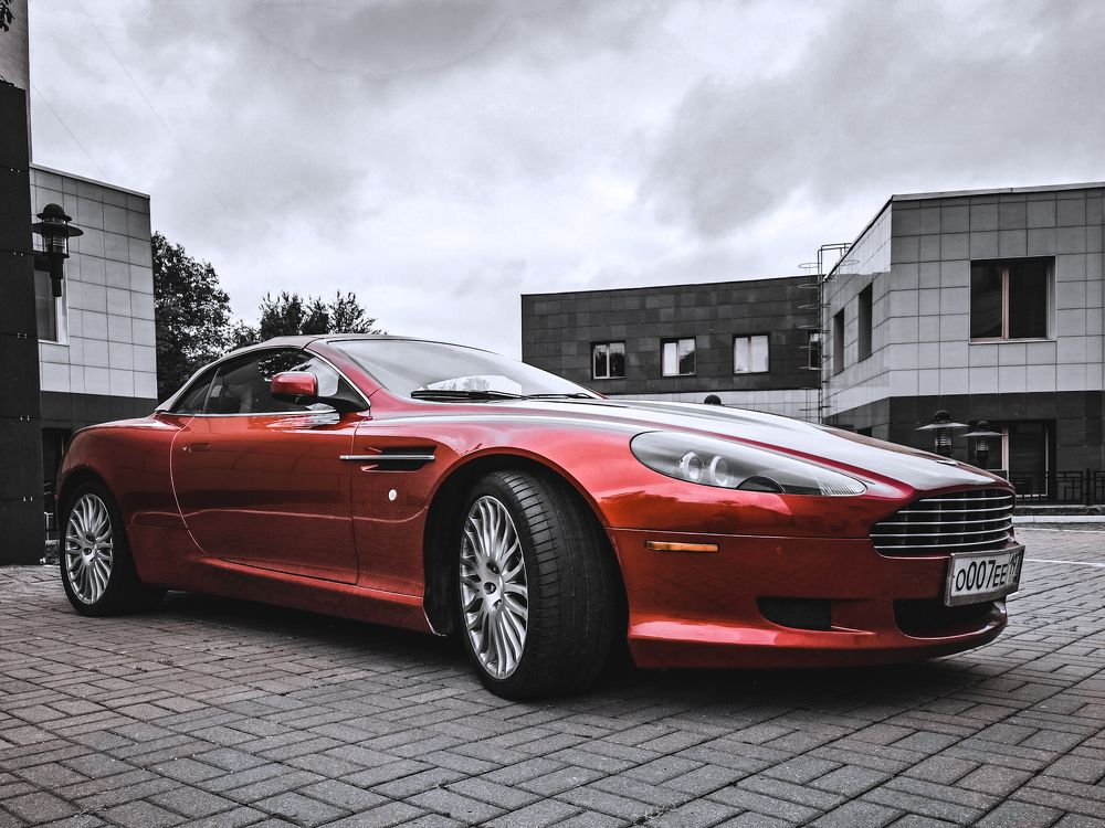 Машина Бонда. Джеймса Бонда.