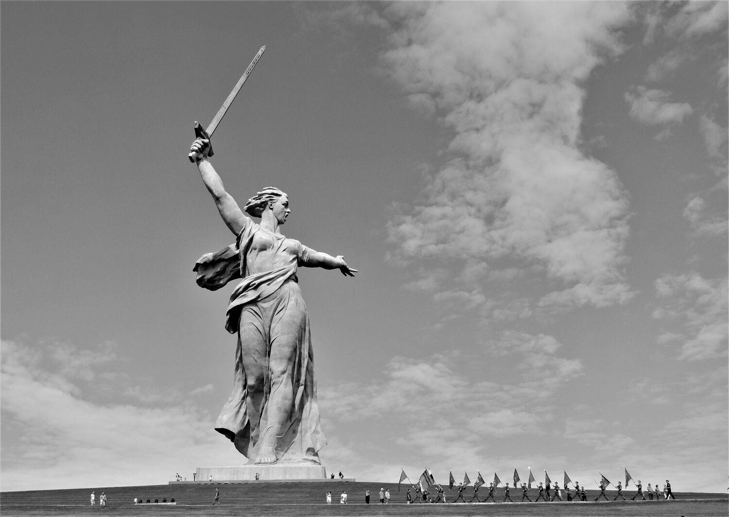Monument "Motherland Calls!"