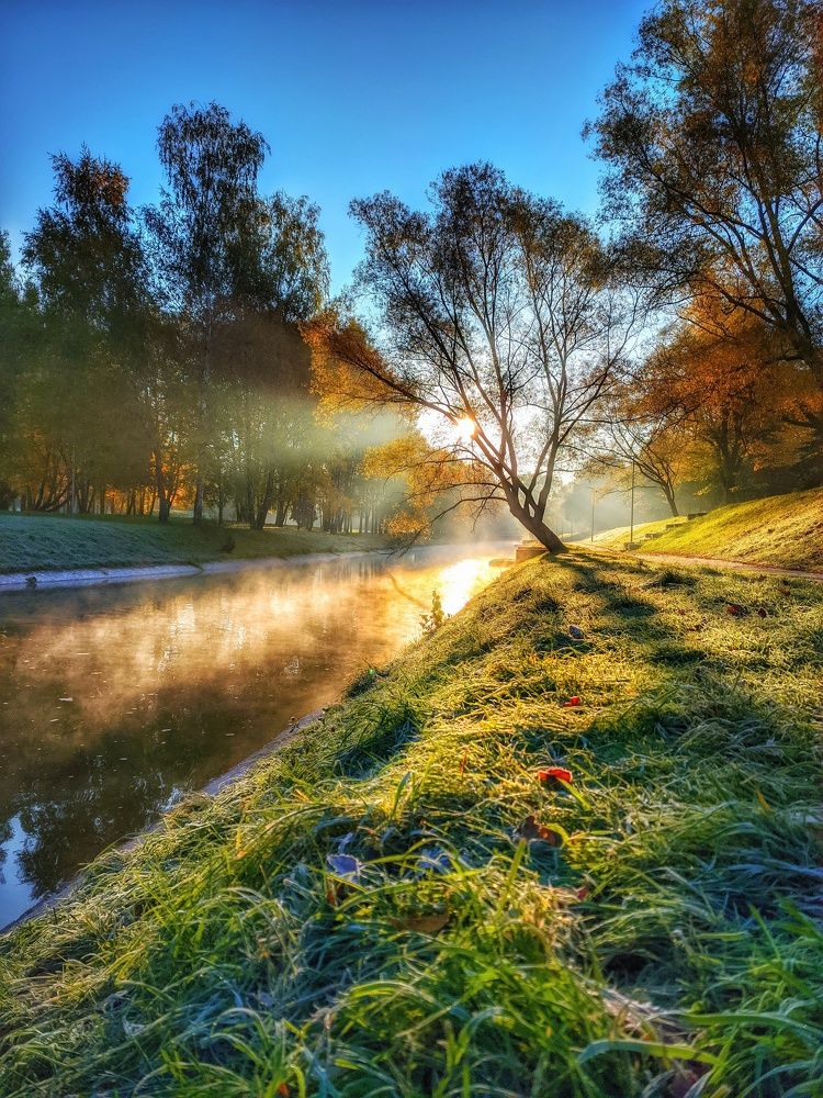 Photograph by Vladimir Sharuba