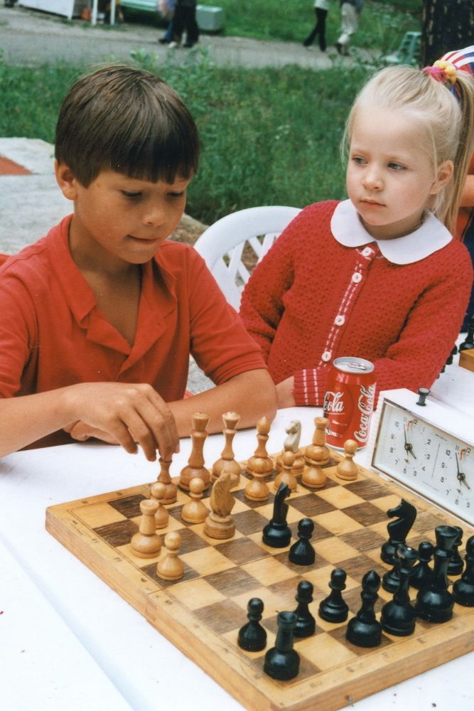 Братишка ! Нападай на коня !