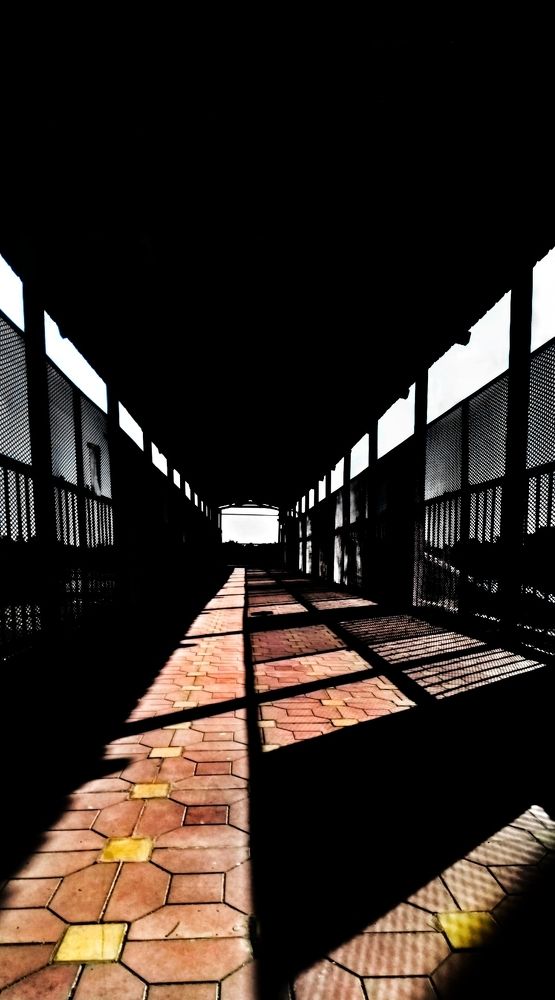 Symmetry in lights and shadows