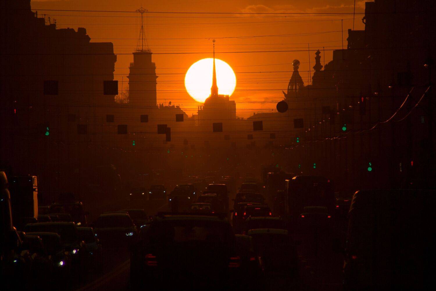 Sunset on Nevsky prospekt