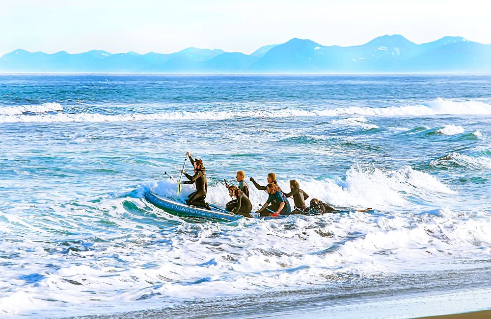 Навстречу волнам