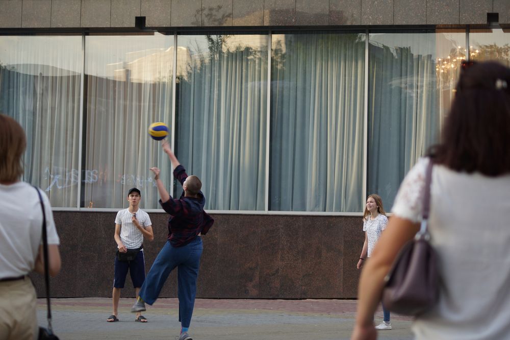 Игра в стеклах витрин