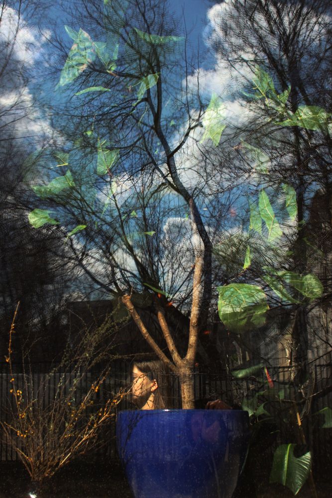 Незнакомка за стеком