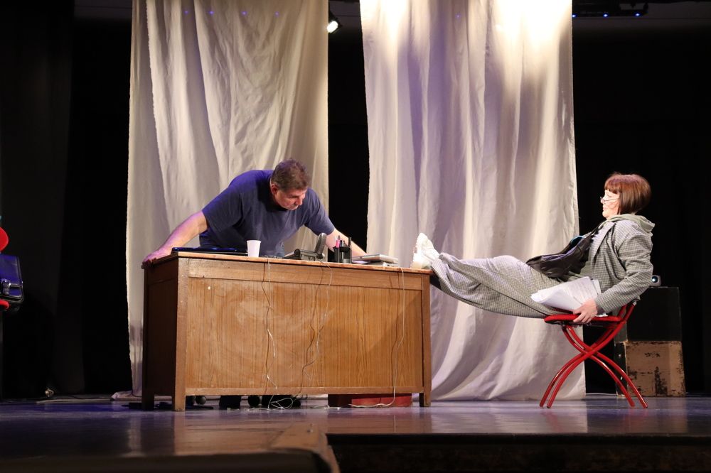 Момент. Атака.