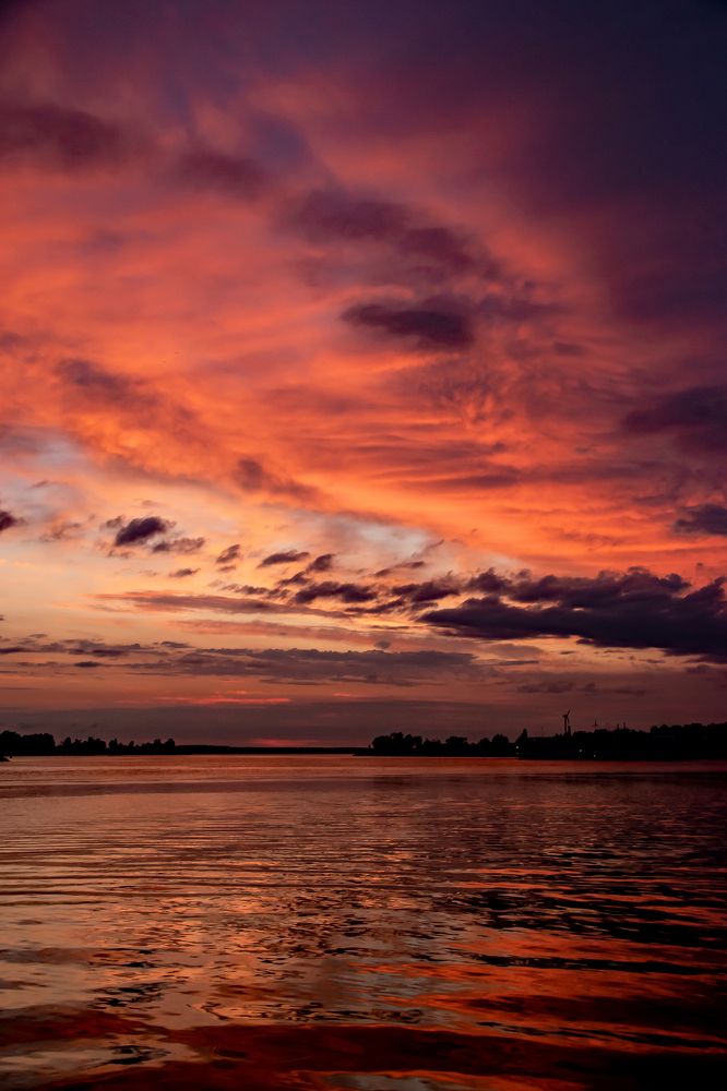 Начало ночи.