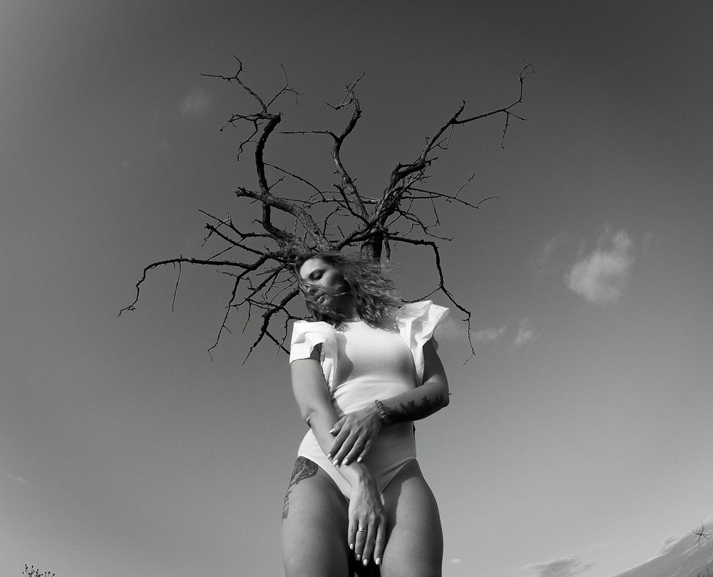 Ведающая мать.