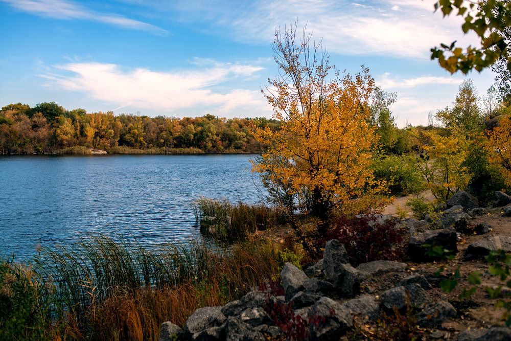 Октябрь пришел