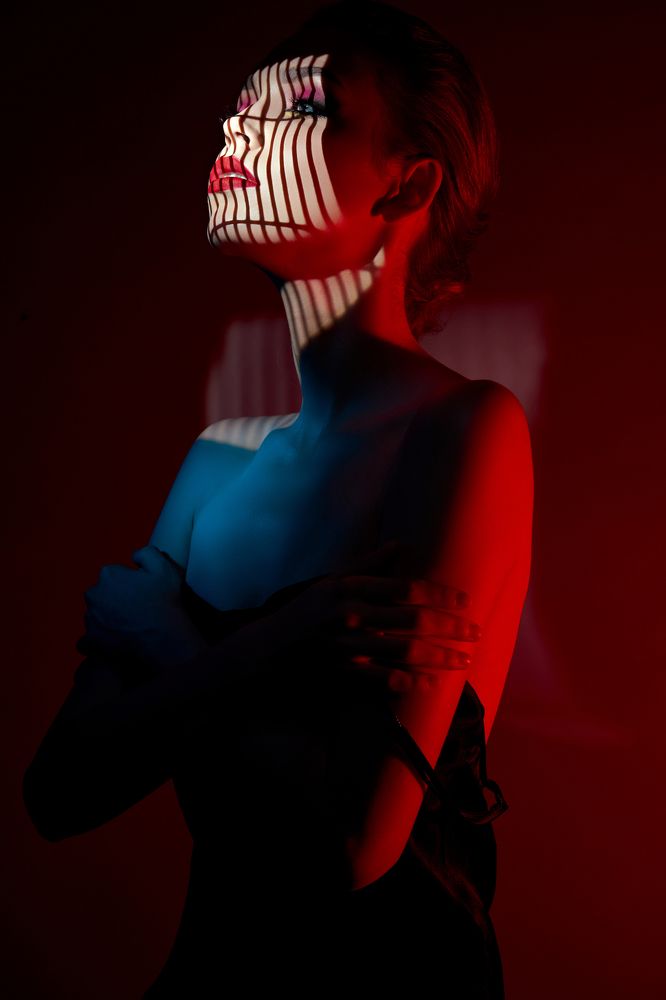 Свето-тени-цвета