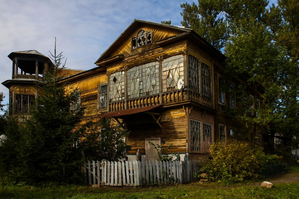 Старинный дом