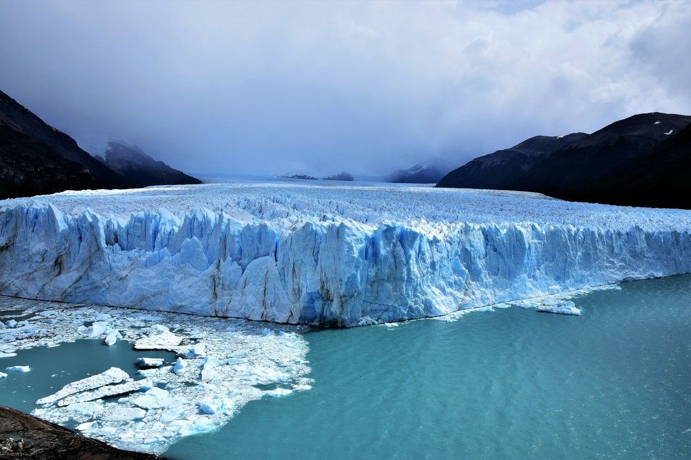 Photograph by Alfredo Jacquemard