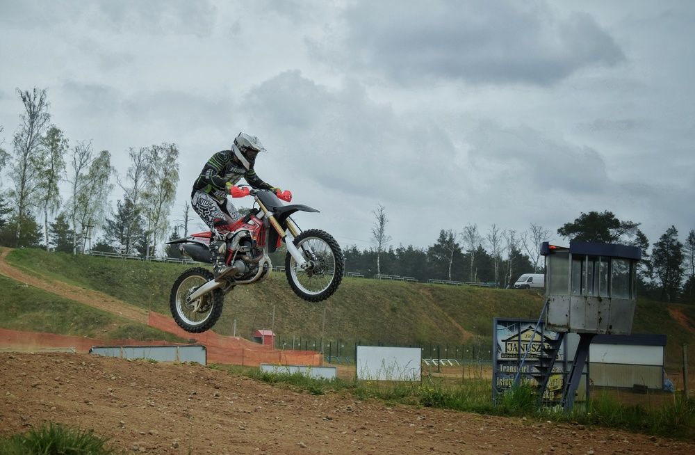 Photograph by Andrii Didushko