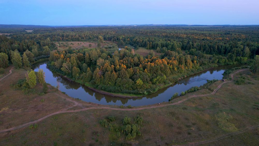 Вечер на реке