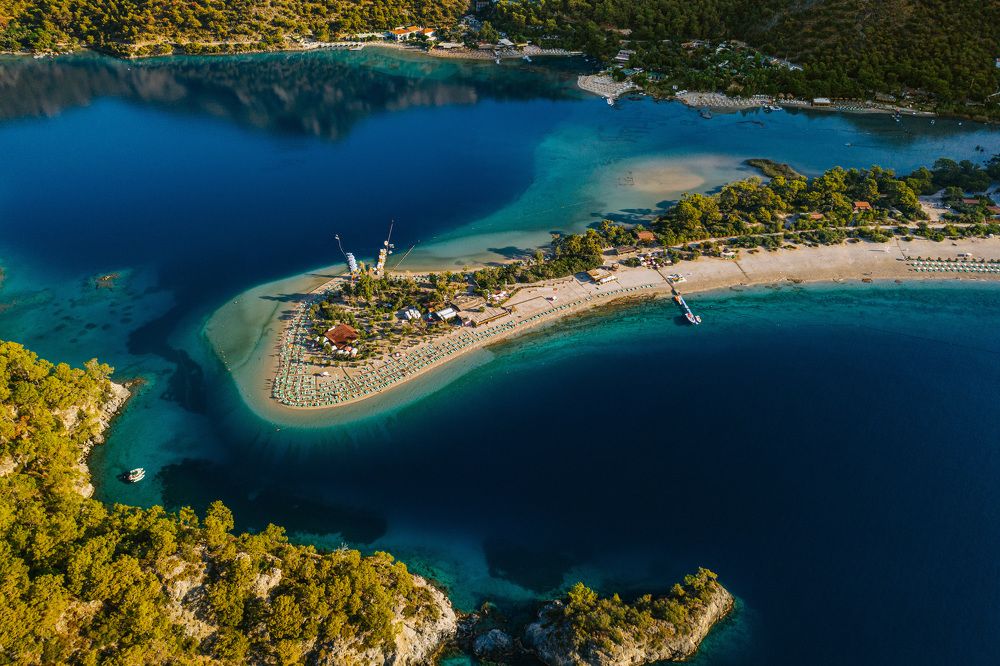 Photograph by Anton Hulenko