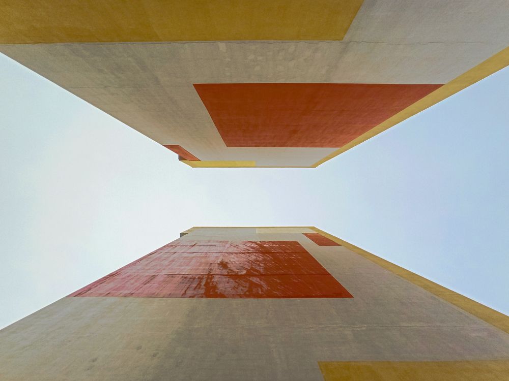 Photograph by Alexandr Khakhlin