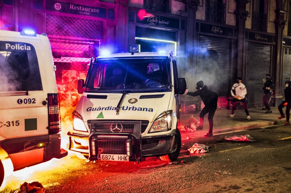 Photograph by Pere Arnaldo