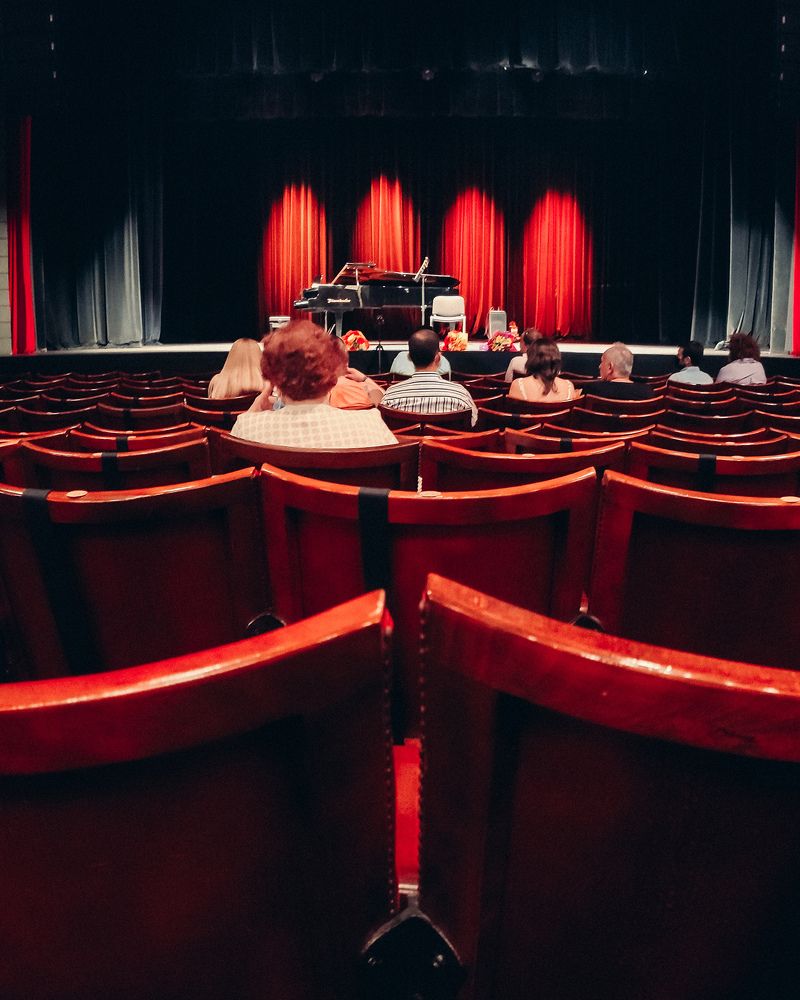 Waiting for the magic...