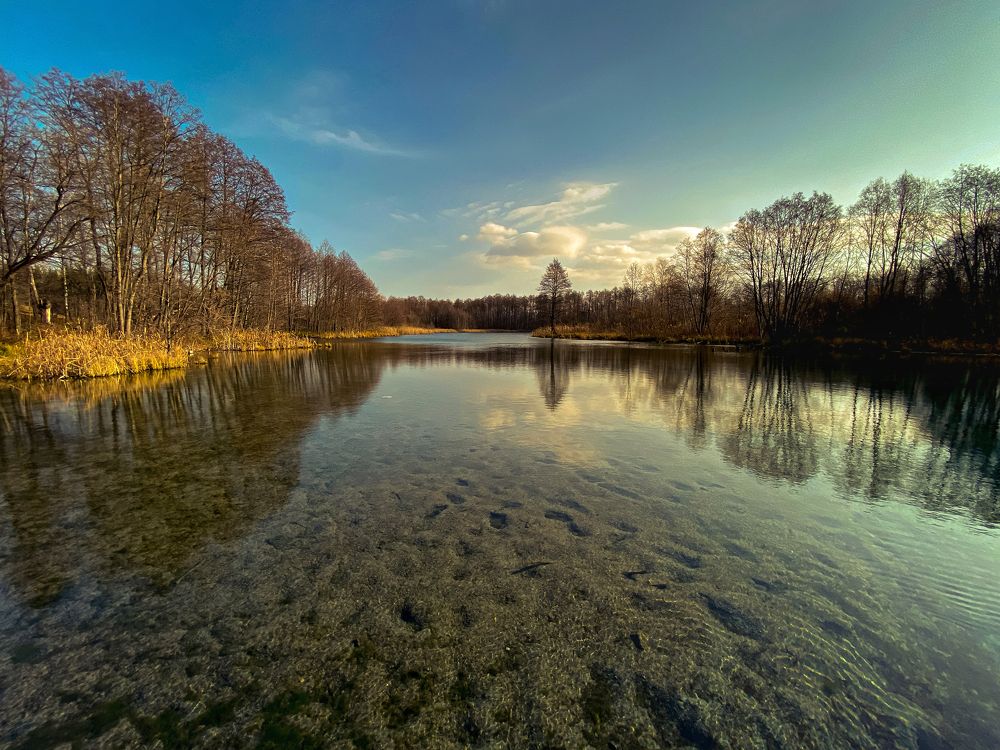 Голубое озеро