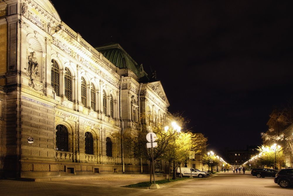 Photograph by Aleks Stolz