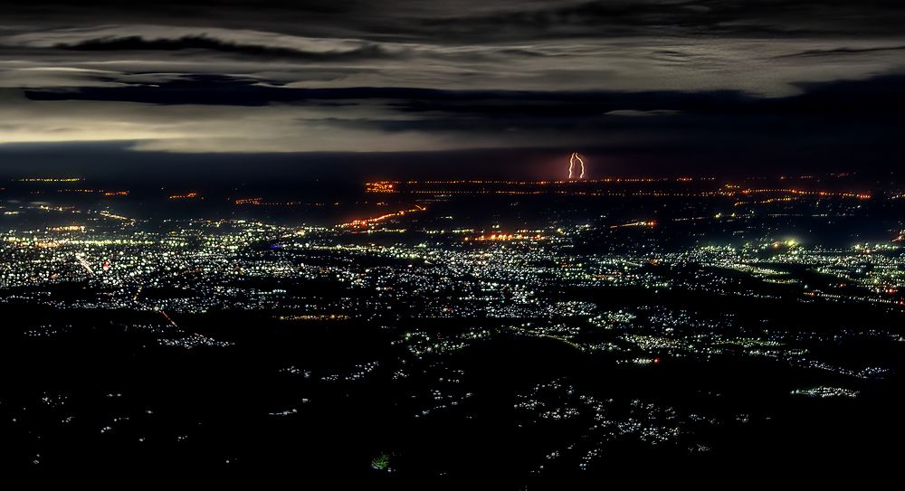 Gateway of lightening