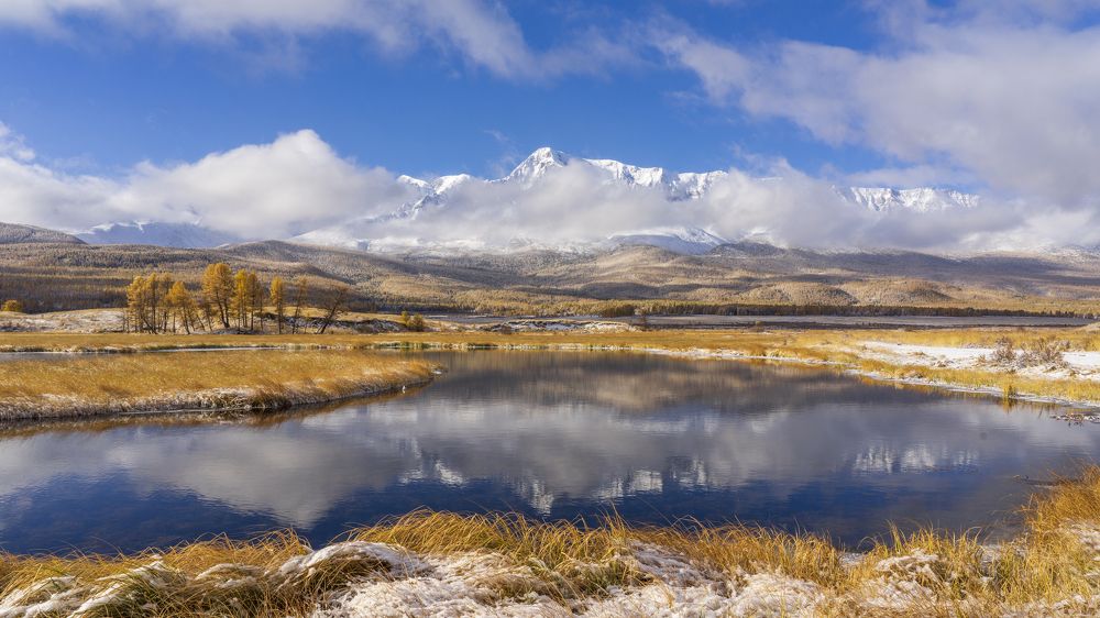 Фотография автора Олег Матроницкий