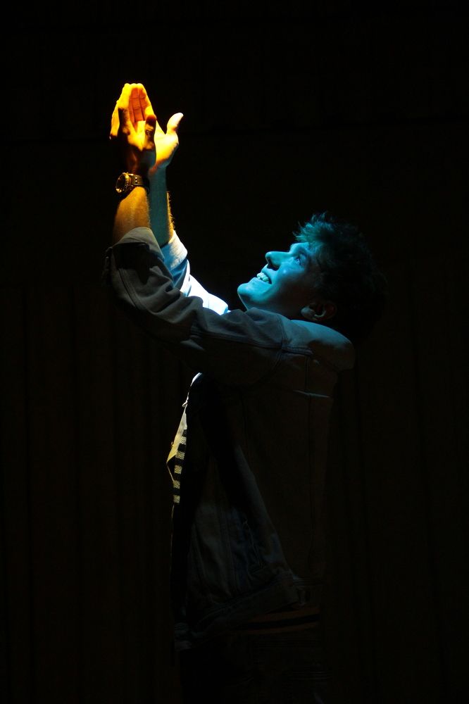 В свете софитов