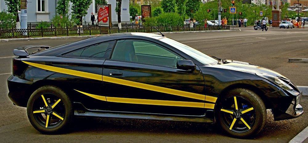 Авто полуспортивка.