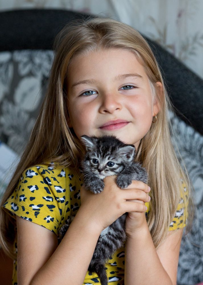 С питомцем...