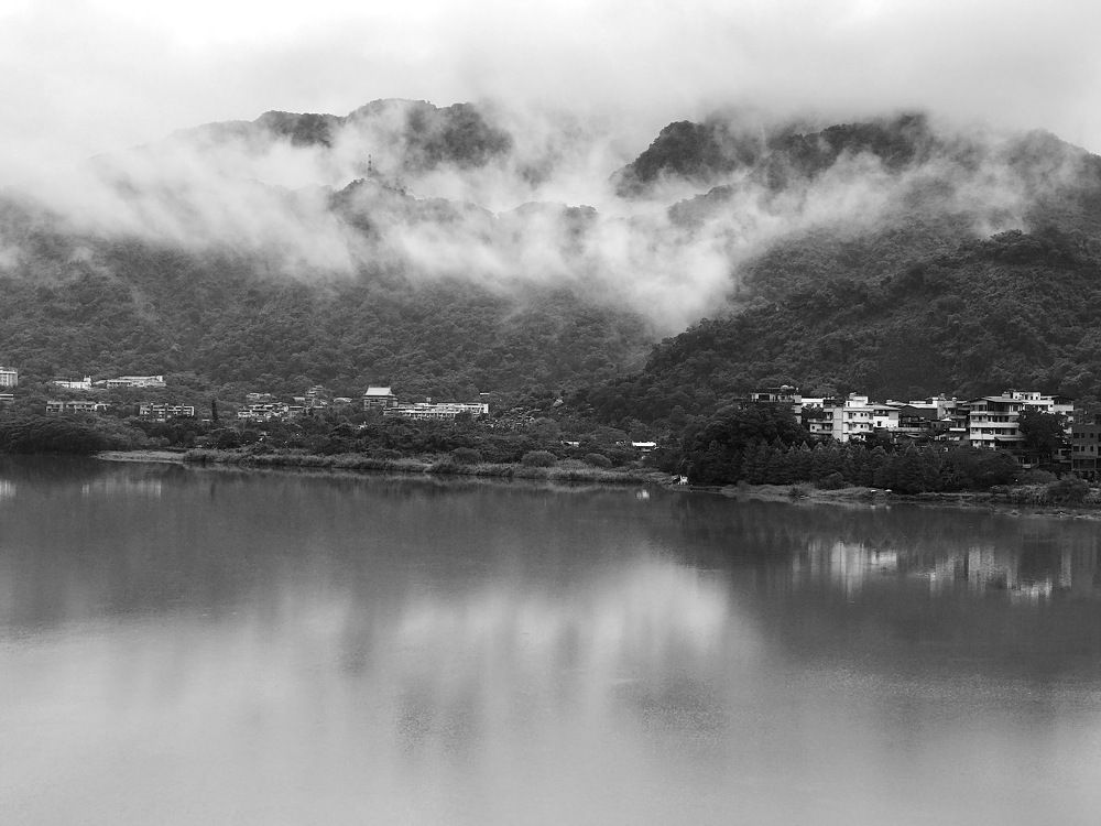 Photograph by Yng-Jaw Jiing