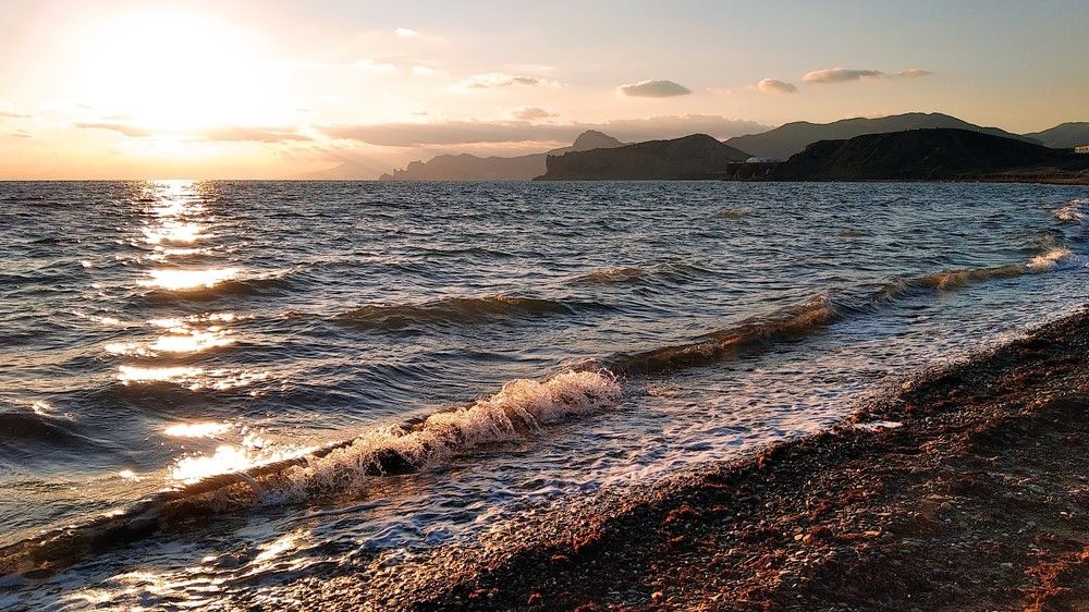 Яркий вечер