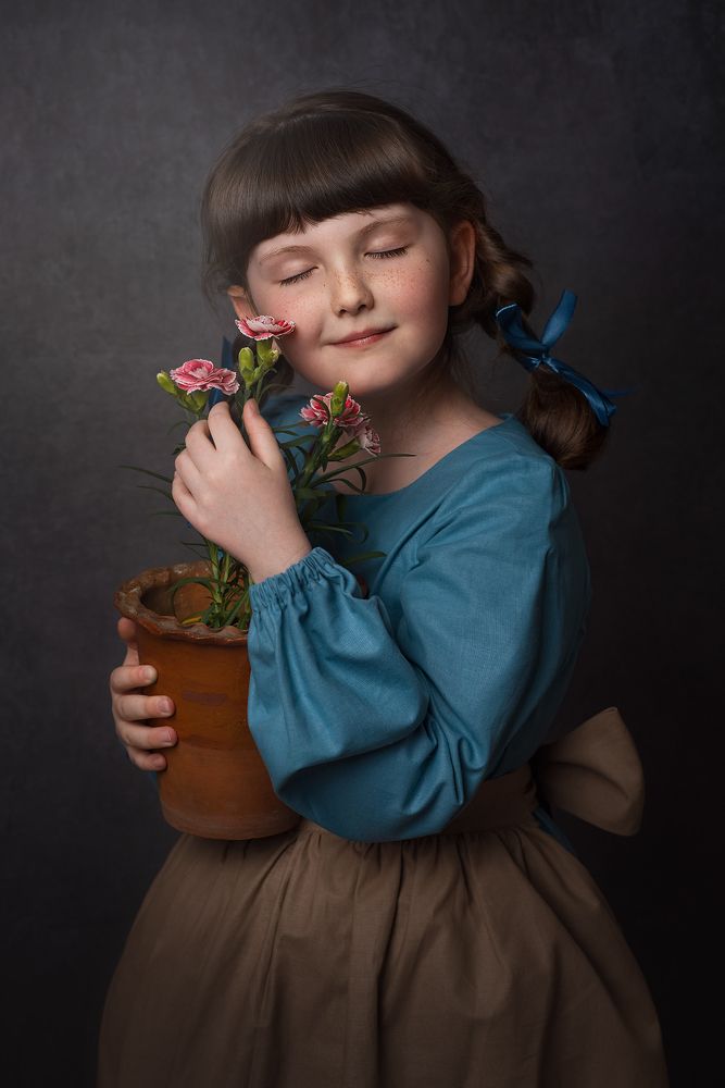 Маленькая цветочница.