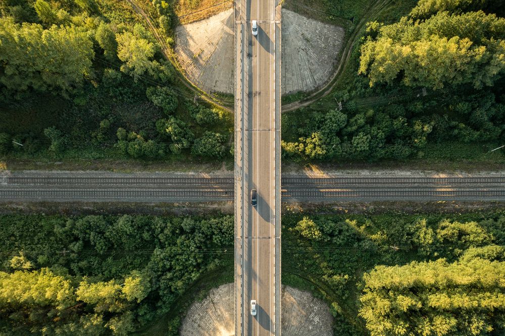виадук над железной дорогой