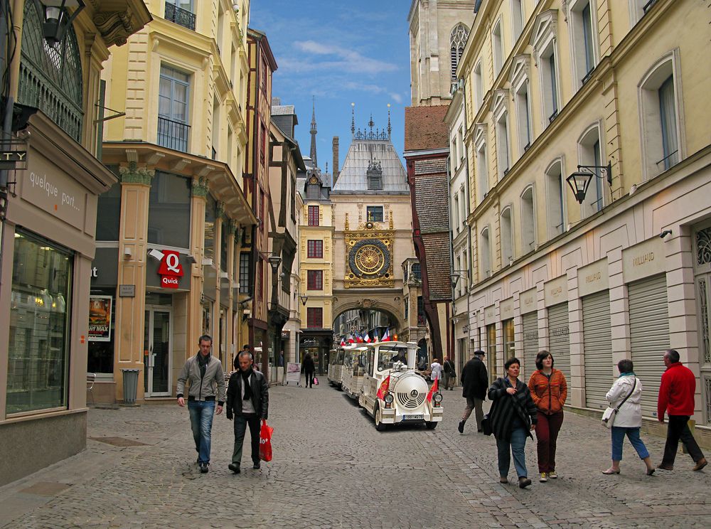 Улица больших часов