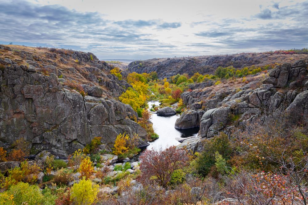 Autumn Petropavlivka canyon