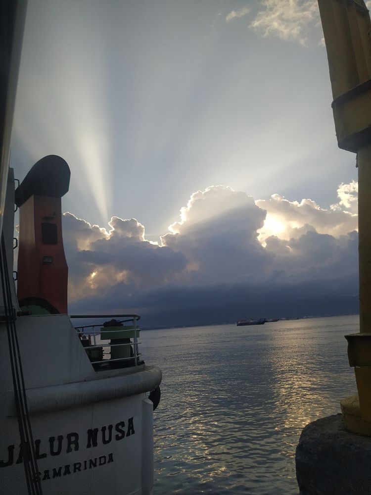 Photograph by mizumishinoda shinoda