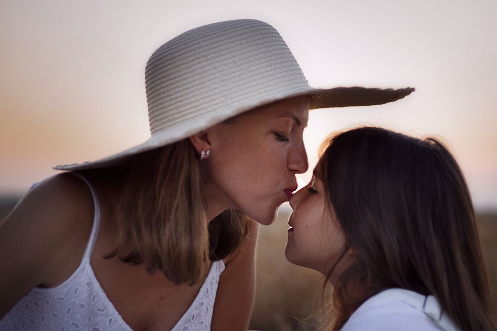 Материнская любовь