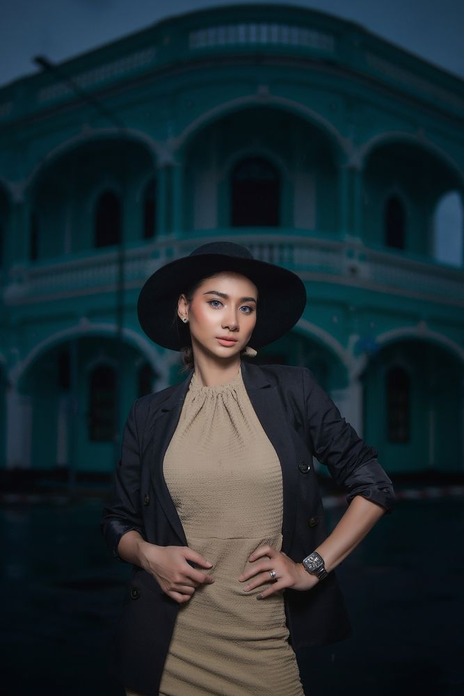 Photograph by Maturot Kongdee