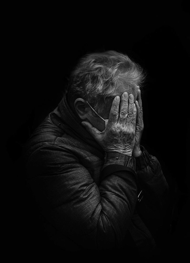 Photograph by Dan Borzescu